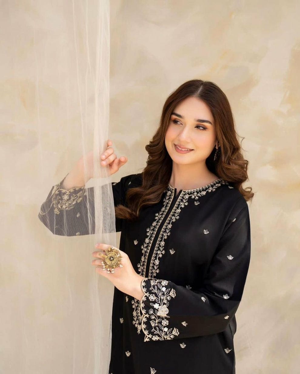 Tehzeeb Embroidery 2pc Stitched