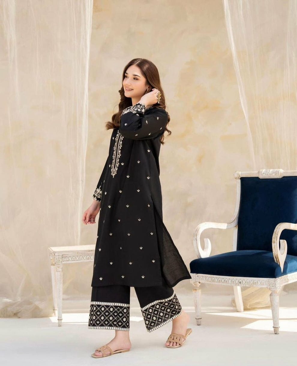 Tehzeeb Embroidery 2pc Stitched