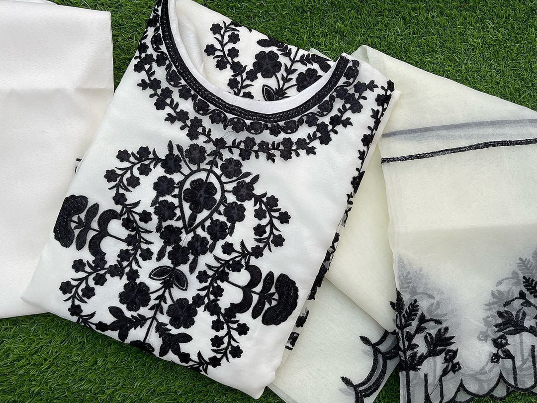 JAN-E-JANAT 3PCS